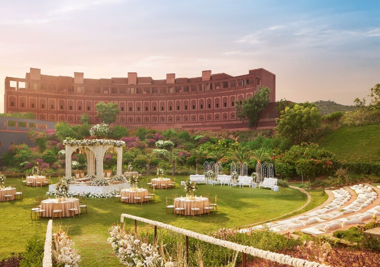 Luxury Wedding Venue Booking in Jaipur: What to Know Before You Sign